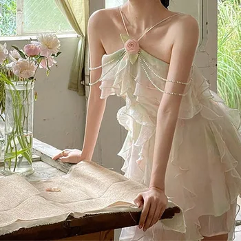 Жена сладка рокля с бял свисающим деколте и рюшами на ръба, темпераментное женствена рокля, лятна пола в крехката френски стил, облекло
