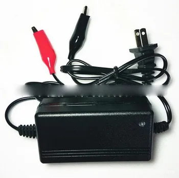 Аксесоари за автомобили Черно оловно-киселинни зарядно устройство 12V 3A за автомобили Професионално зарядно устройство за автомобили