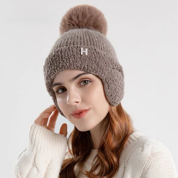 Дамски плюшен капачка за защита на ушите през Зимата В Русия, градинска удебелена ветрозащитная топло вязаная шапка, модни мразоустойчив шапка Benines