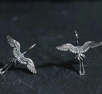 Ретро Сребрист цвят, модни обеци-кранове в етнически стил, елегантно изрязан крила, издържливост и красива символика летящи птици